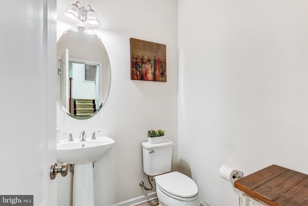 24247 PURPLE FINCH DRIVE