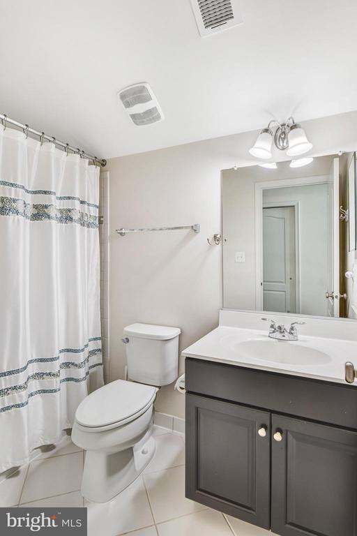 24247 PURPLE FINCH DRIVE