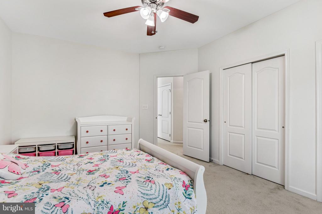 24247 PURPLE FINCH DRIVE