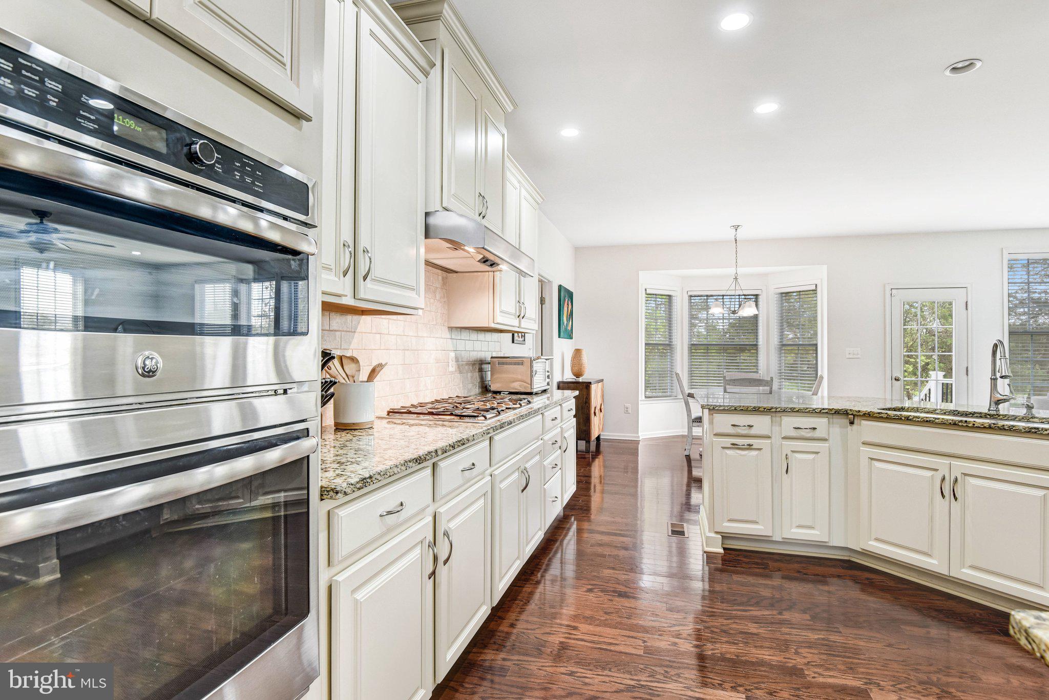 24247 PURPLE FINCH DRIVE