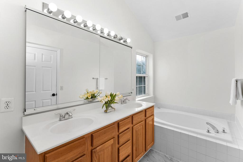 44043 RISING SUN TERRACE