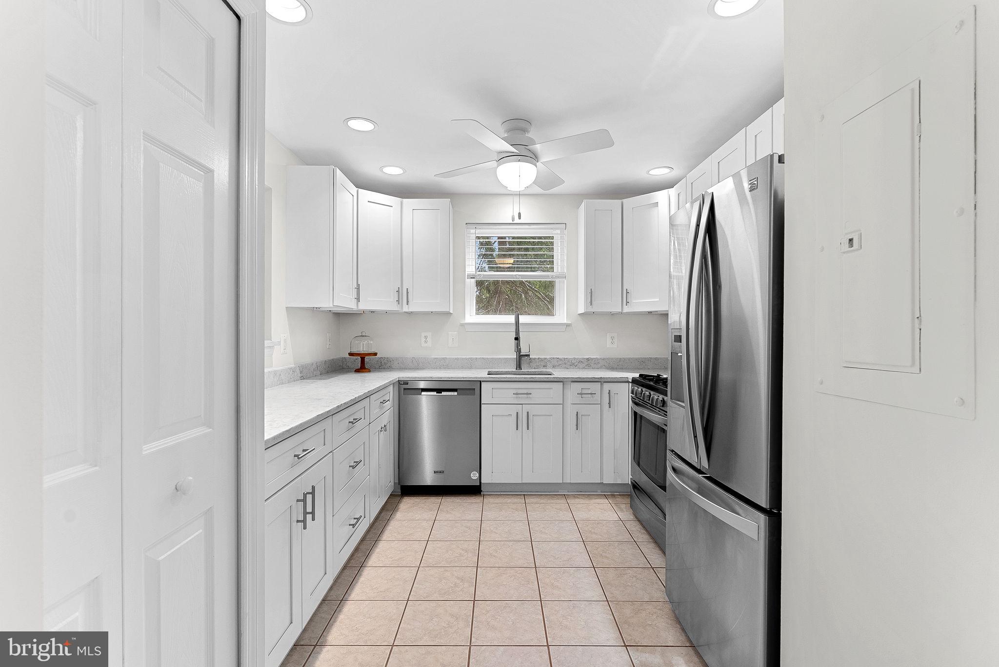 20590 CORNSTALK TERRACE 102
