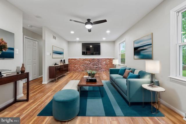 19822 SMITH CIRCLE