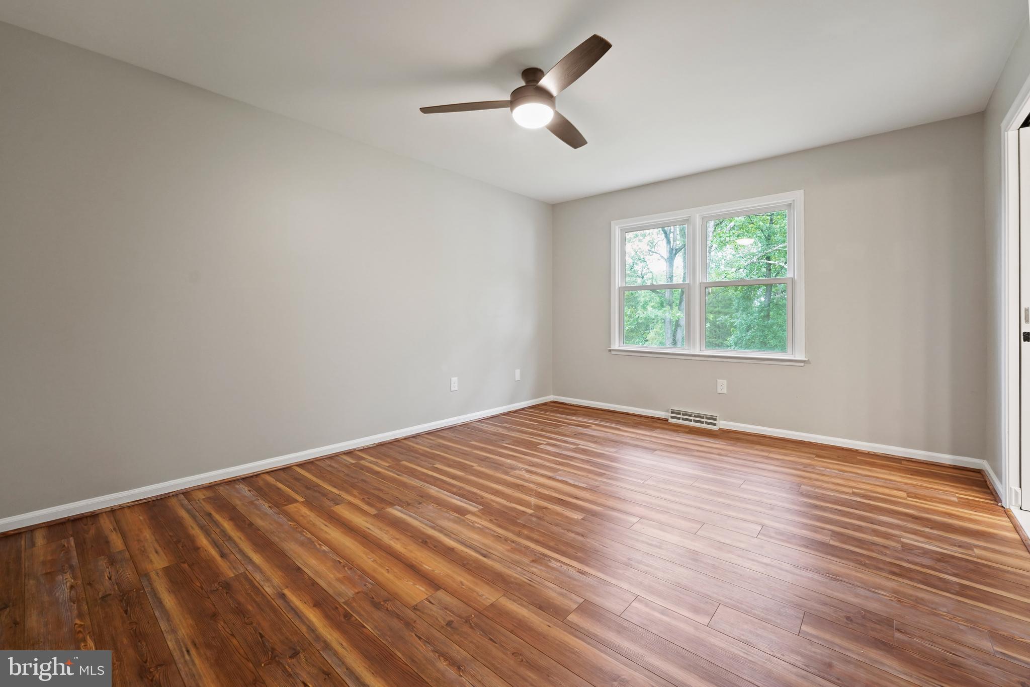 19822 SMITH CIRCLE