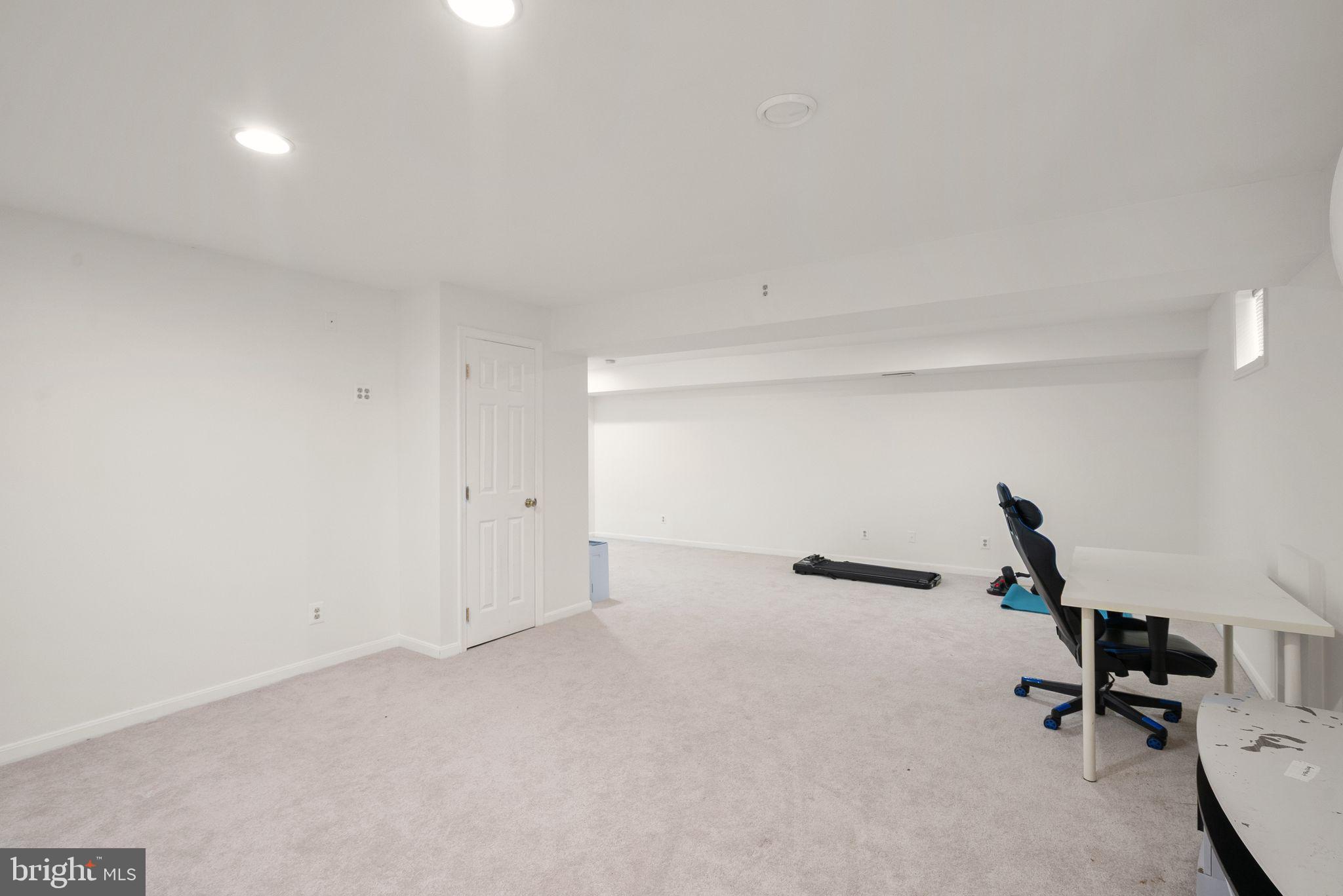 43111 CENTER STREET