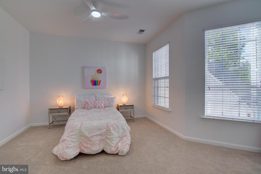 20891 ROYAL VILLA TERRACE
