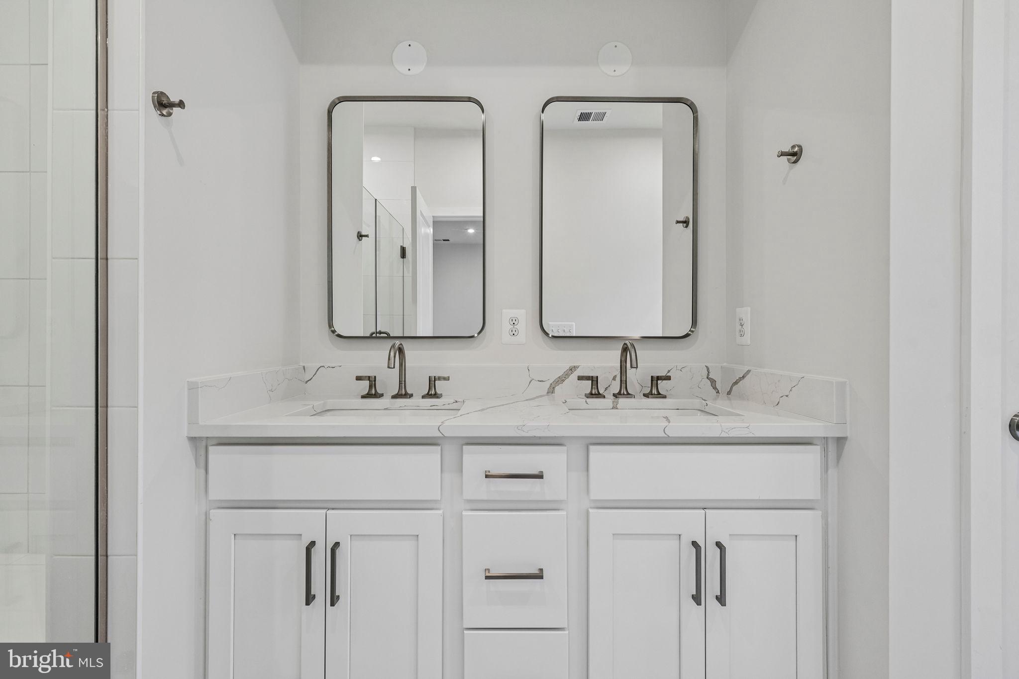 42198 SHINING STAR SQUARE HOMESITE 4534