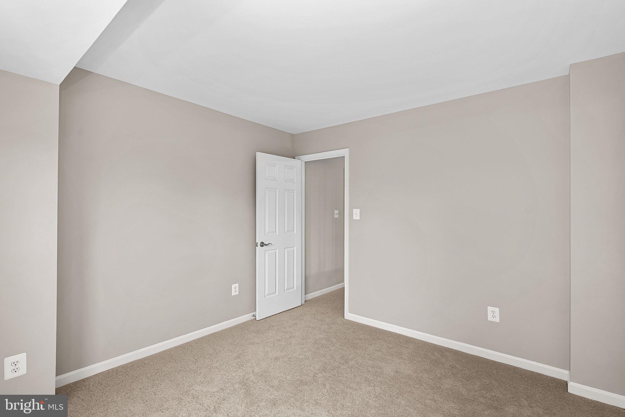 26 GRISWOLD COURT