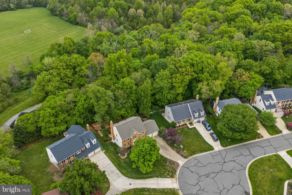 26 GRISWOLD COURT