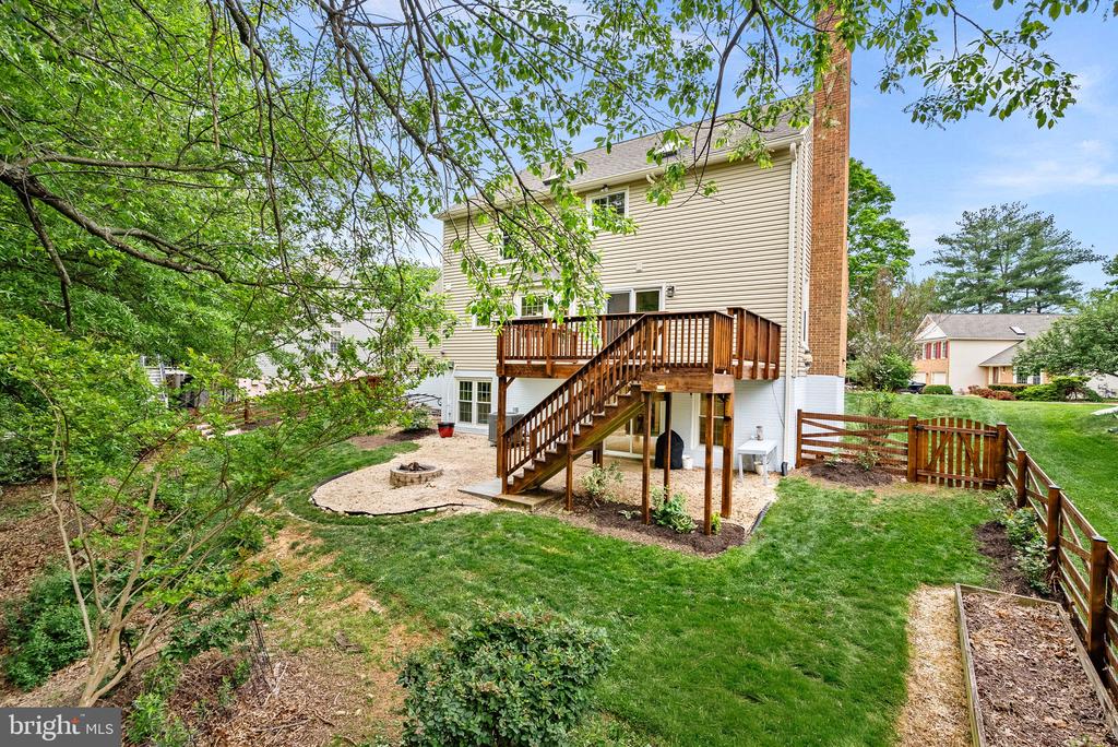 26 GRISWOLD COURT