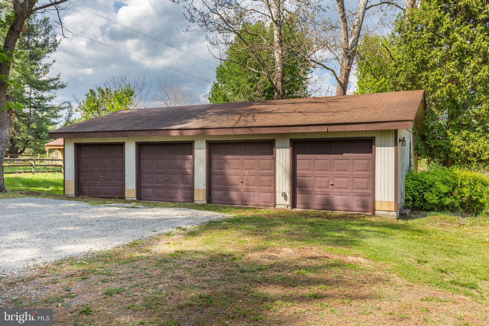 15630 EDGEGROVE ROAD