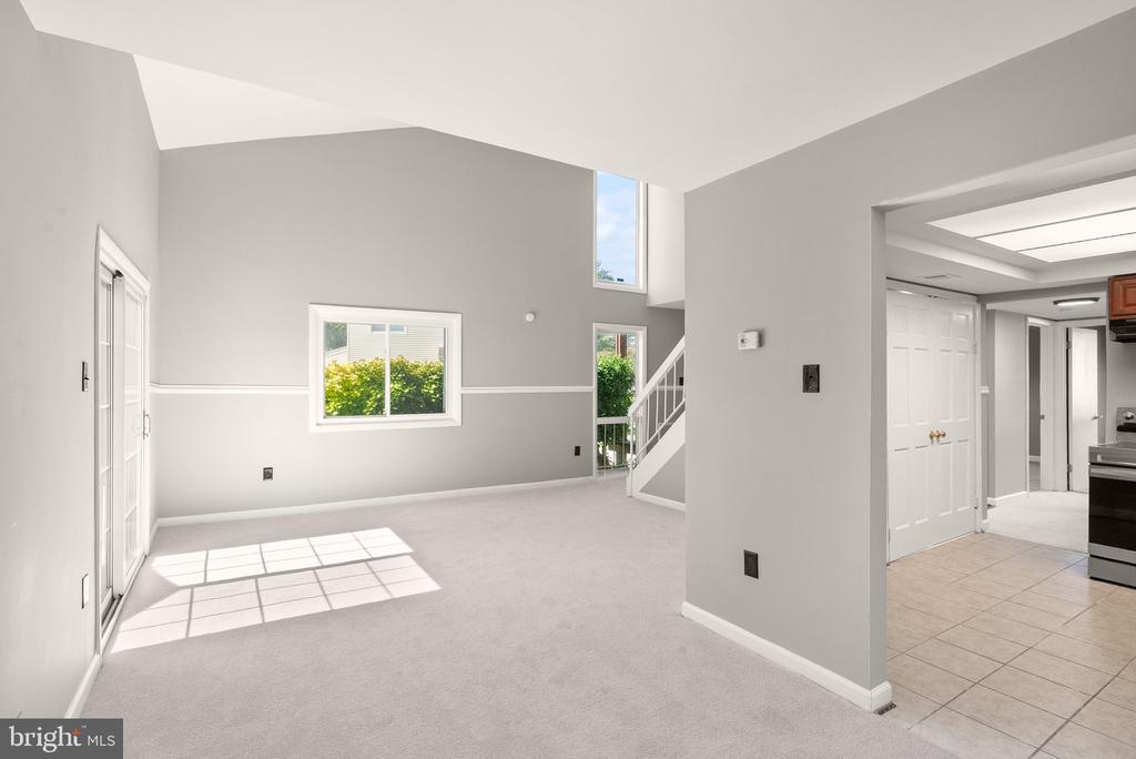 142 N COTTAGE ROAD
