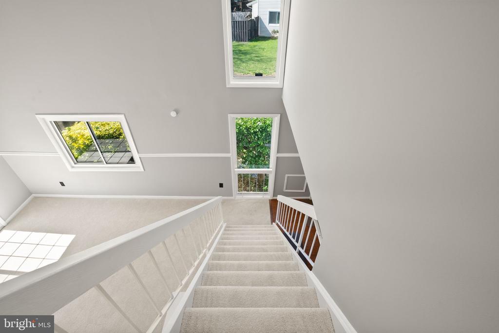 142 N COTTAGE ROAD