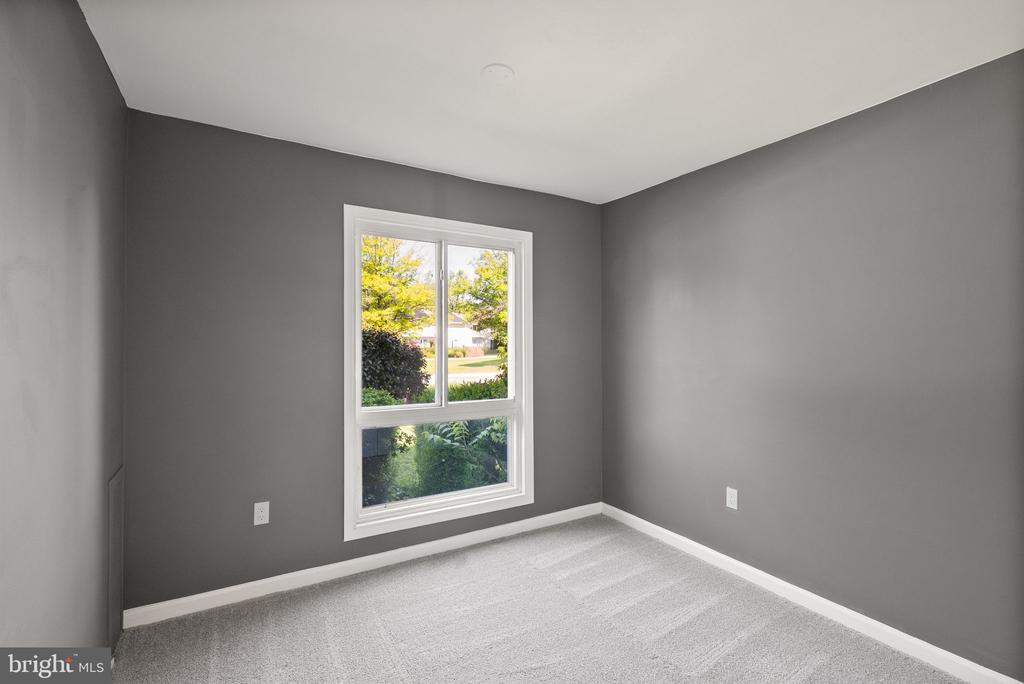 142 N COTTAGE ROAD