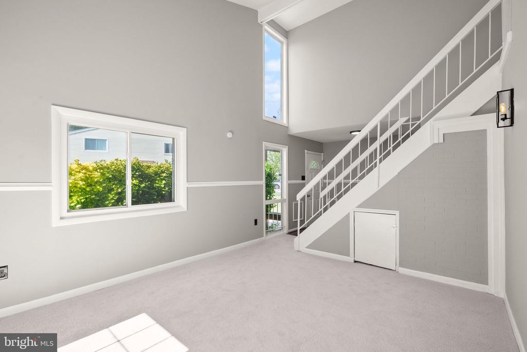 142 N COTTAGE ROAD