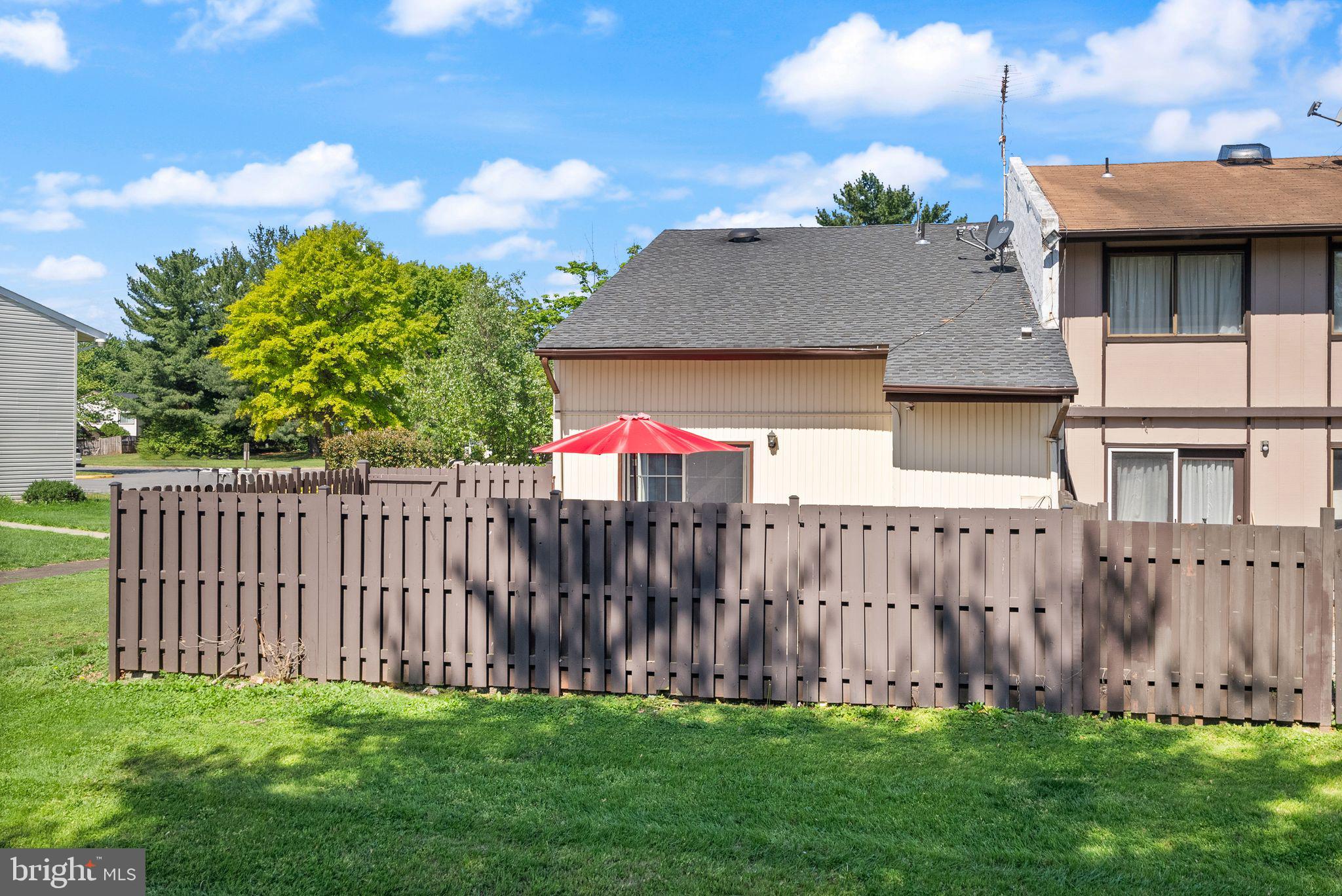 142 N COTTAGE ROAD