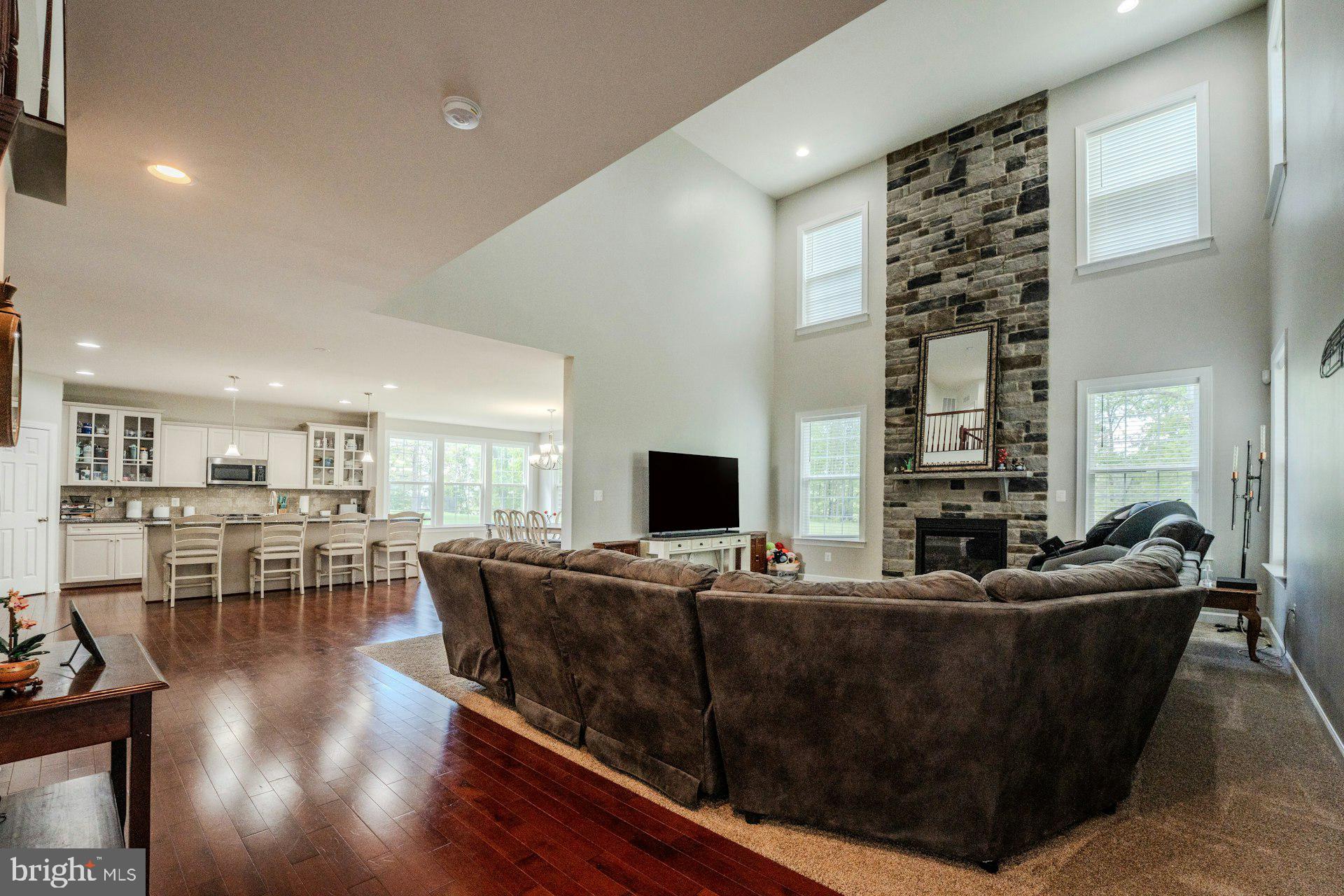 14963 CREEK POINT COURT
