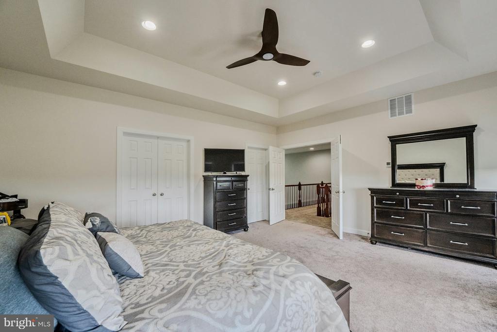 14963 CREEK POINT COURT