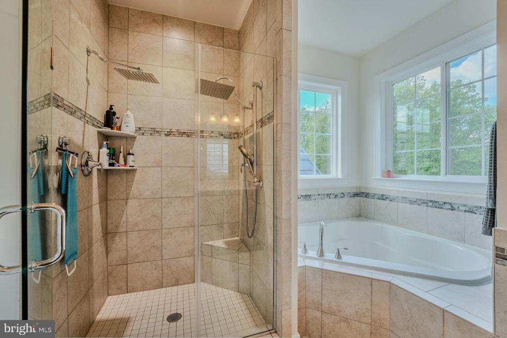 14963 CREEK POINT COURT