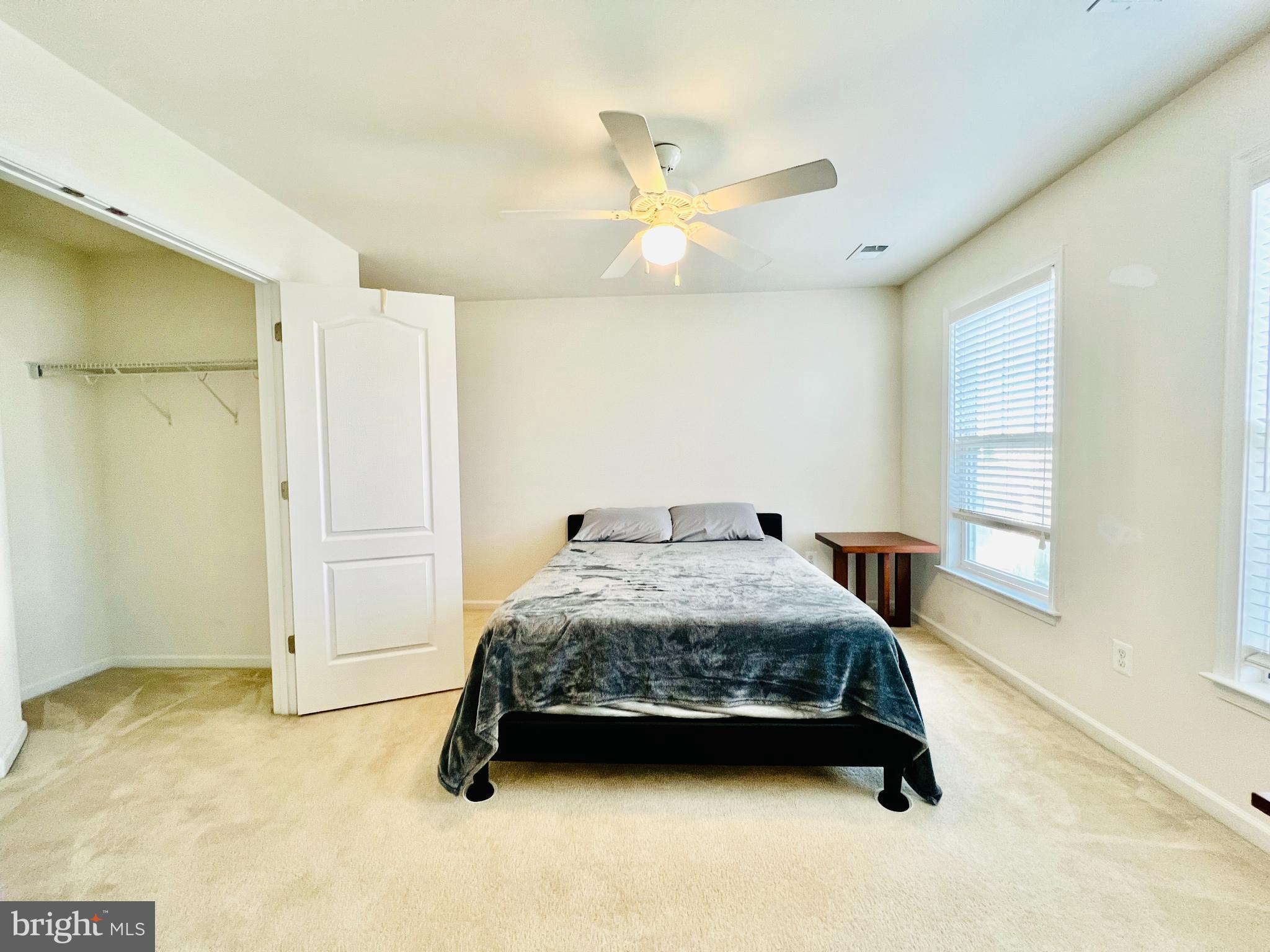 24823 BARRINGTON GROVE COURT