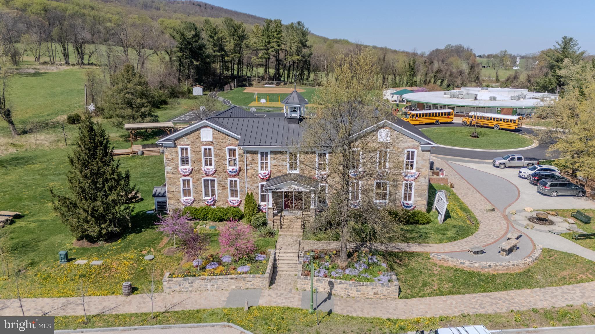 37275 CHARLES TOWN PIKE