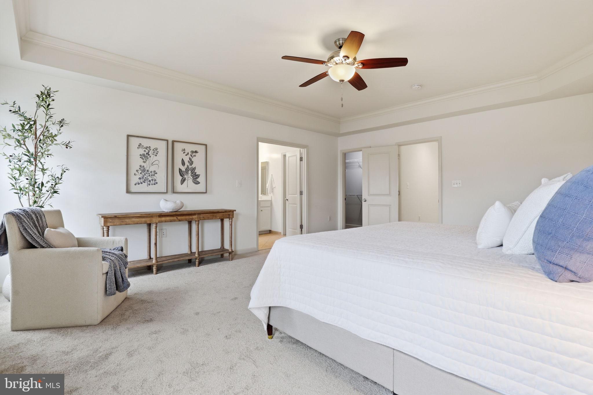 42537 DREAMWEAVER DRIVE
