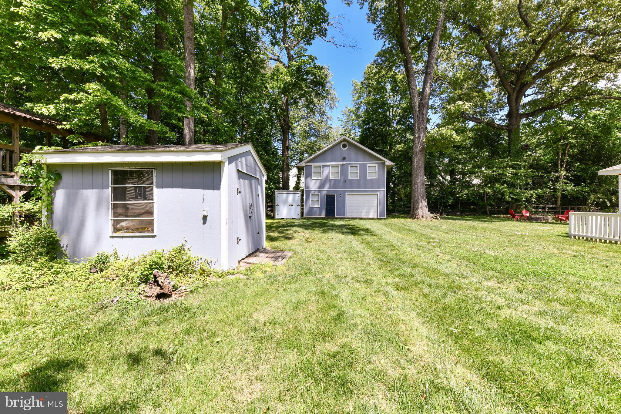 14 OAK LANE