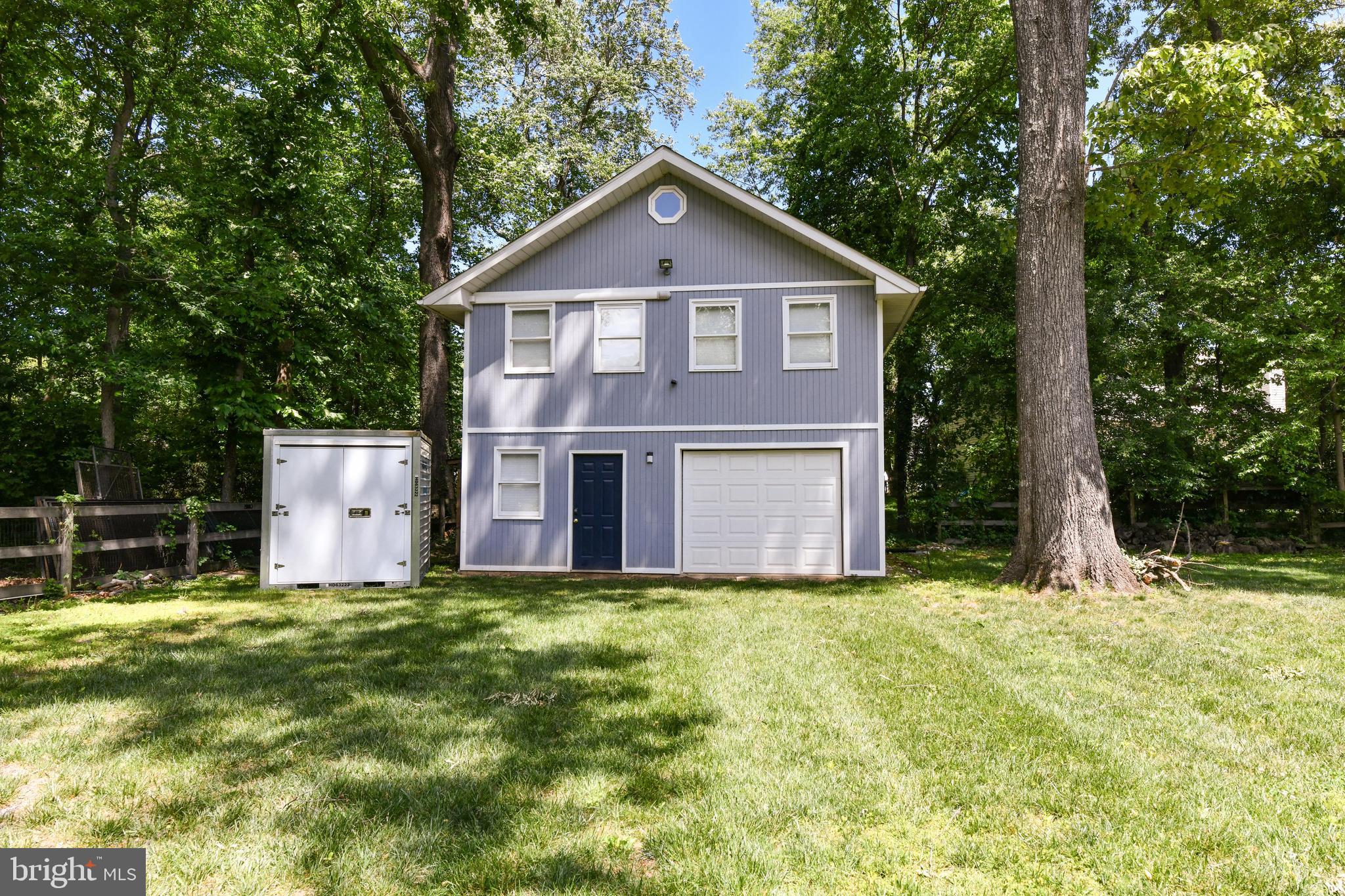 14 OAK LANE