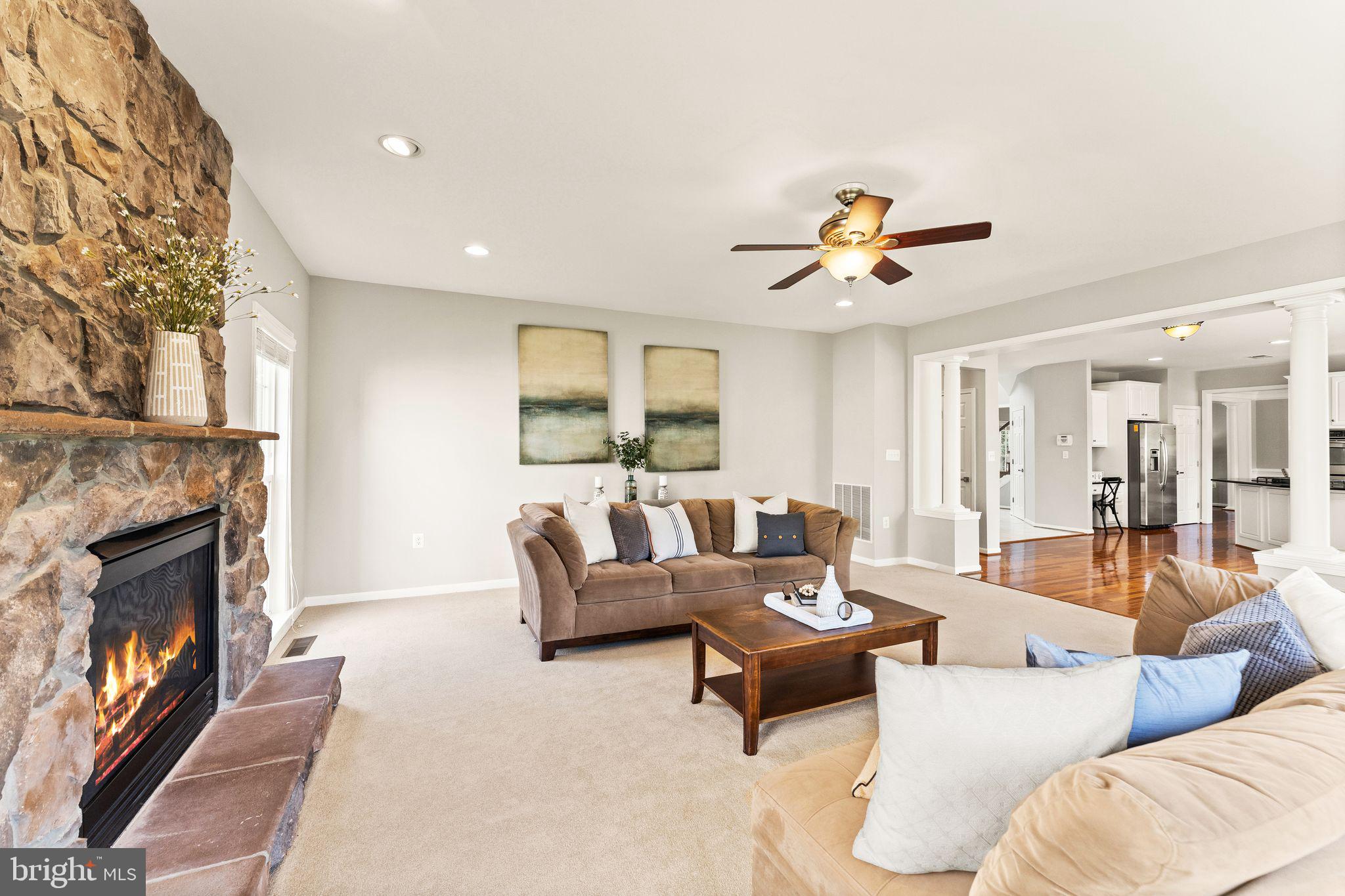 243 MINDY COURT SE