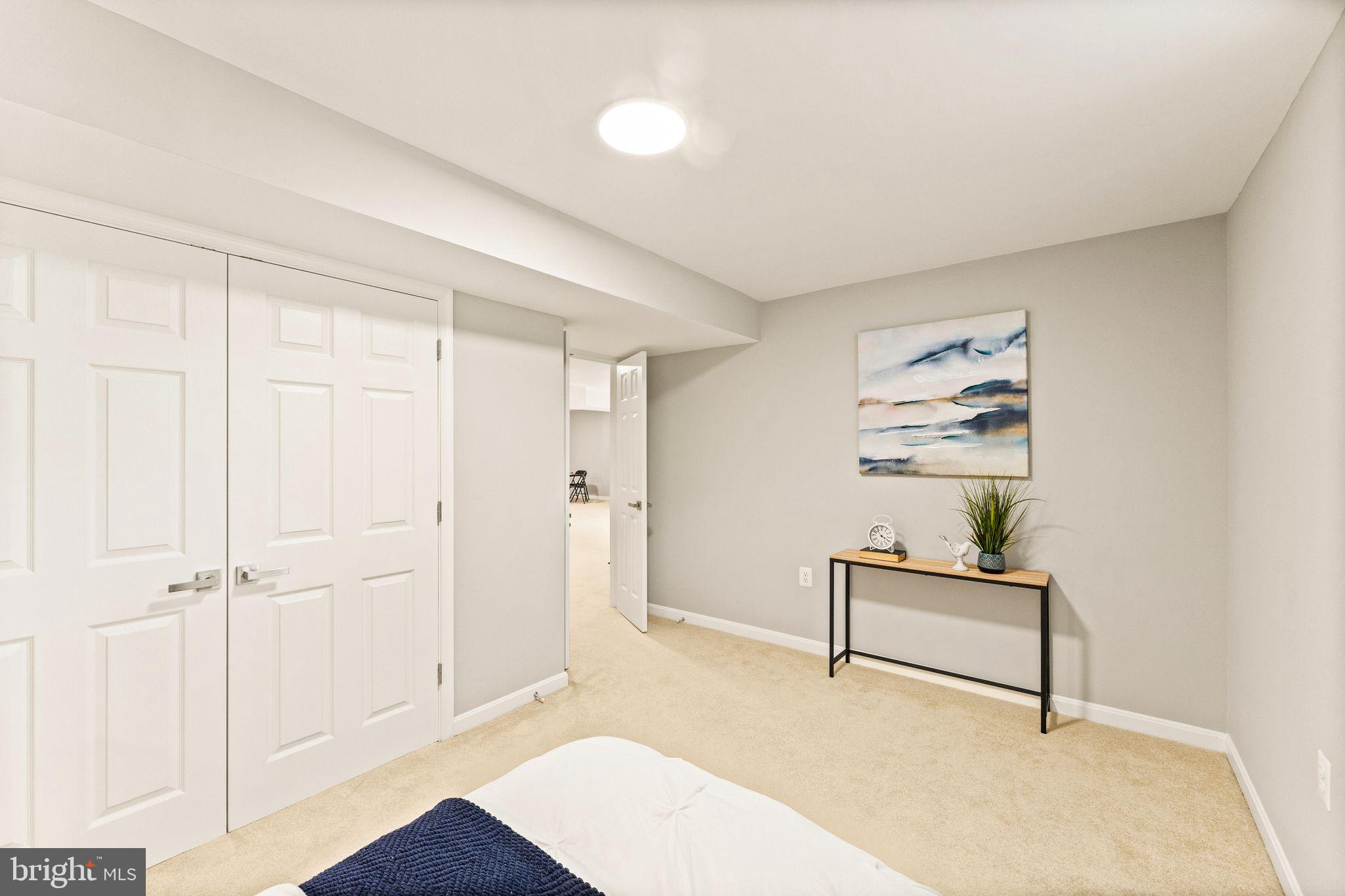 243 MINDY COURT SE