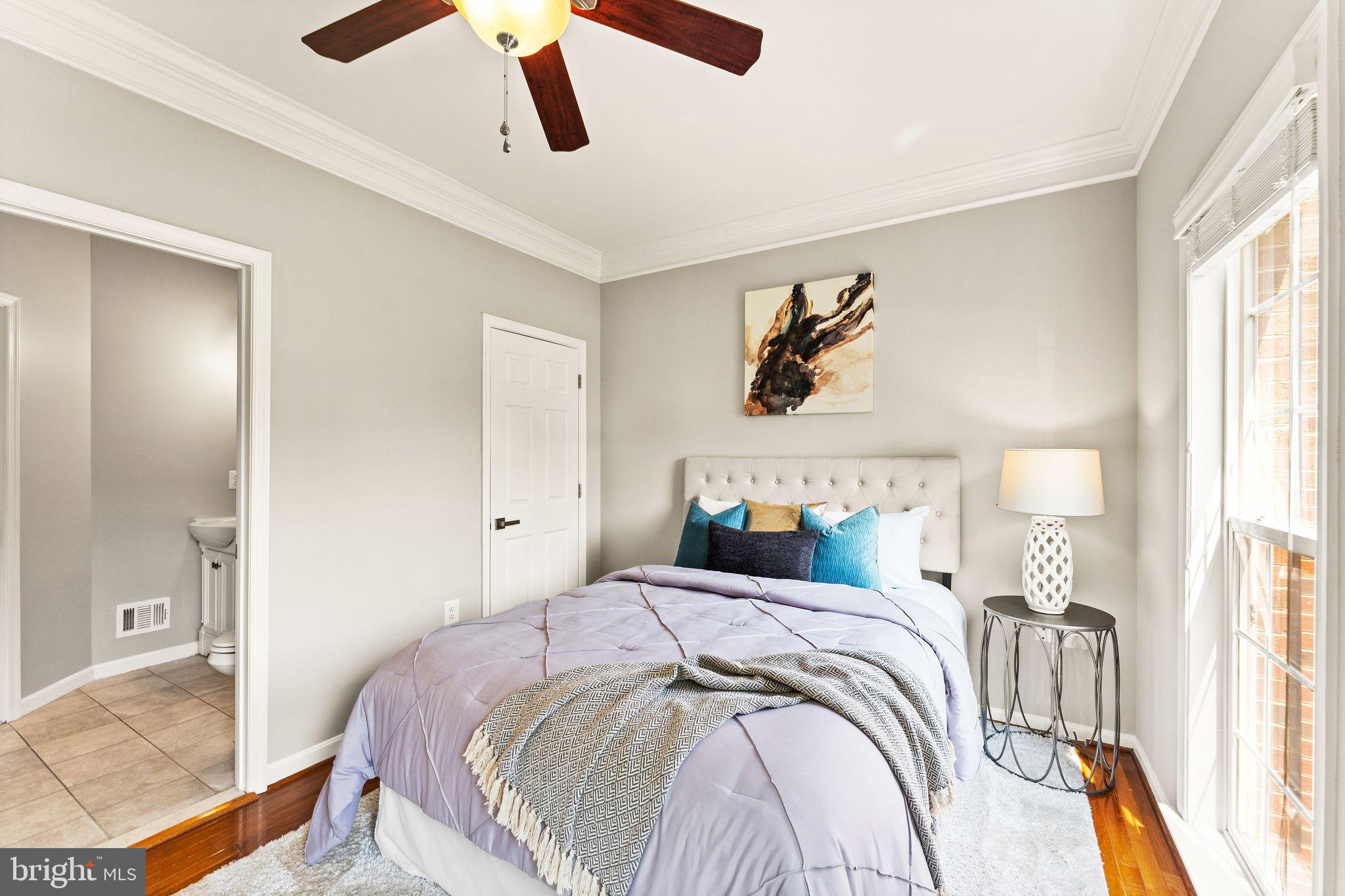 243 MINDY COURT SE