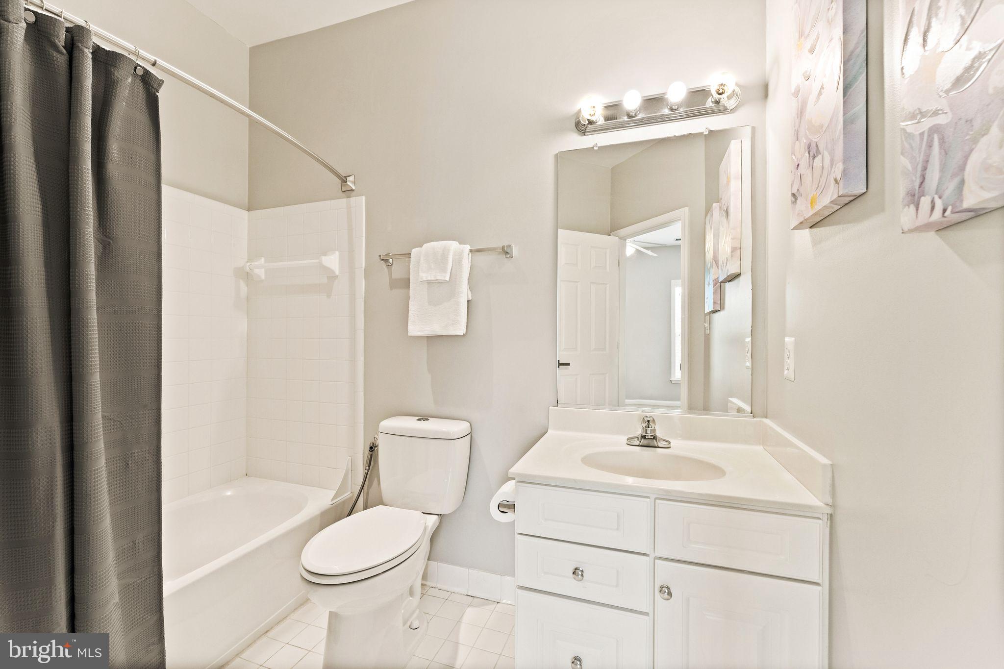 243 MINDY COURT SE