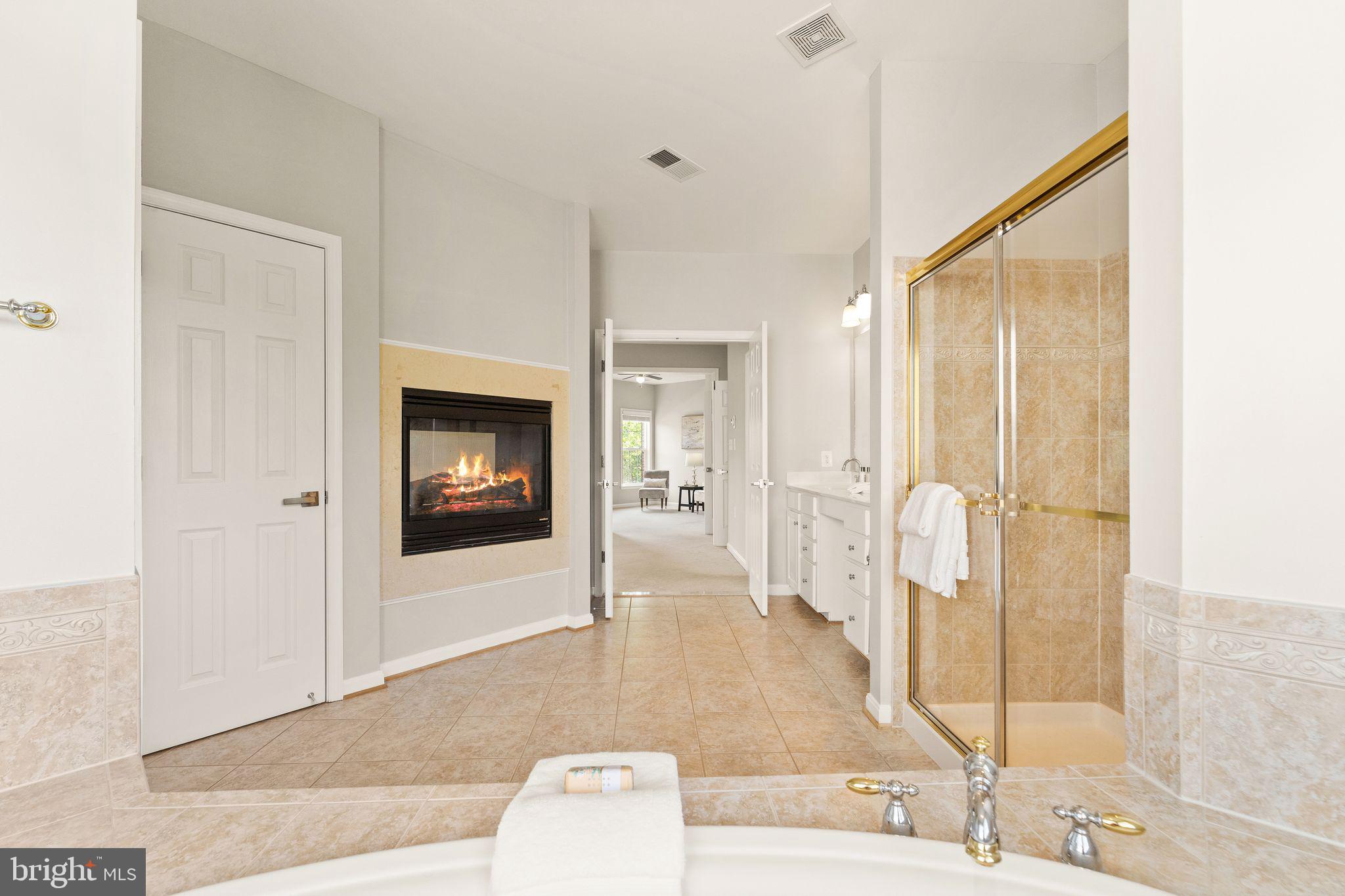243 MINDY COURT SE