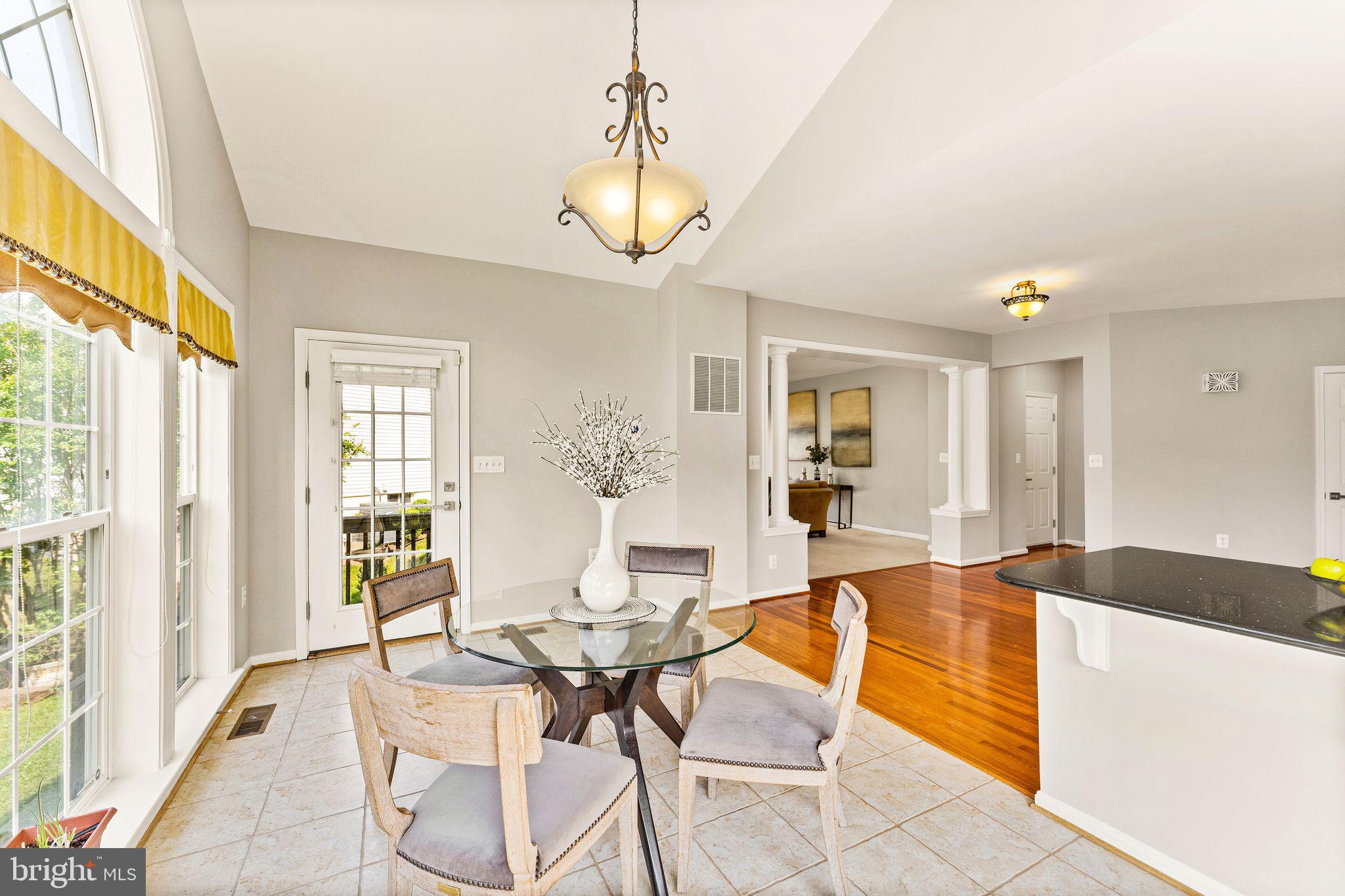 243 MINDY COURT SE