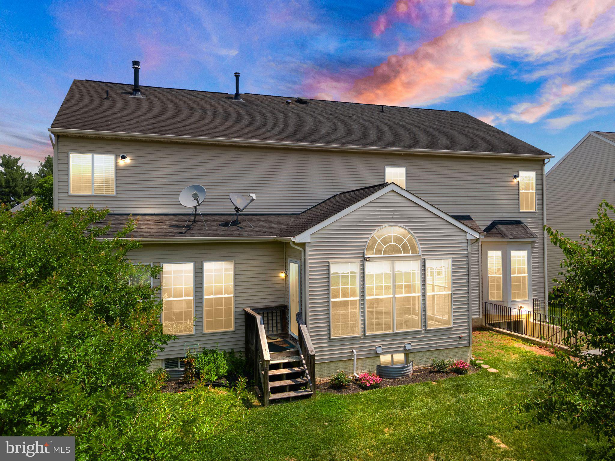 243 MINDY COURT SE
