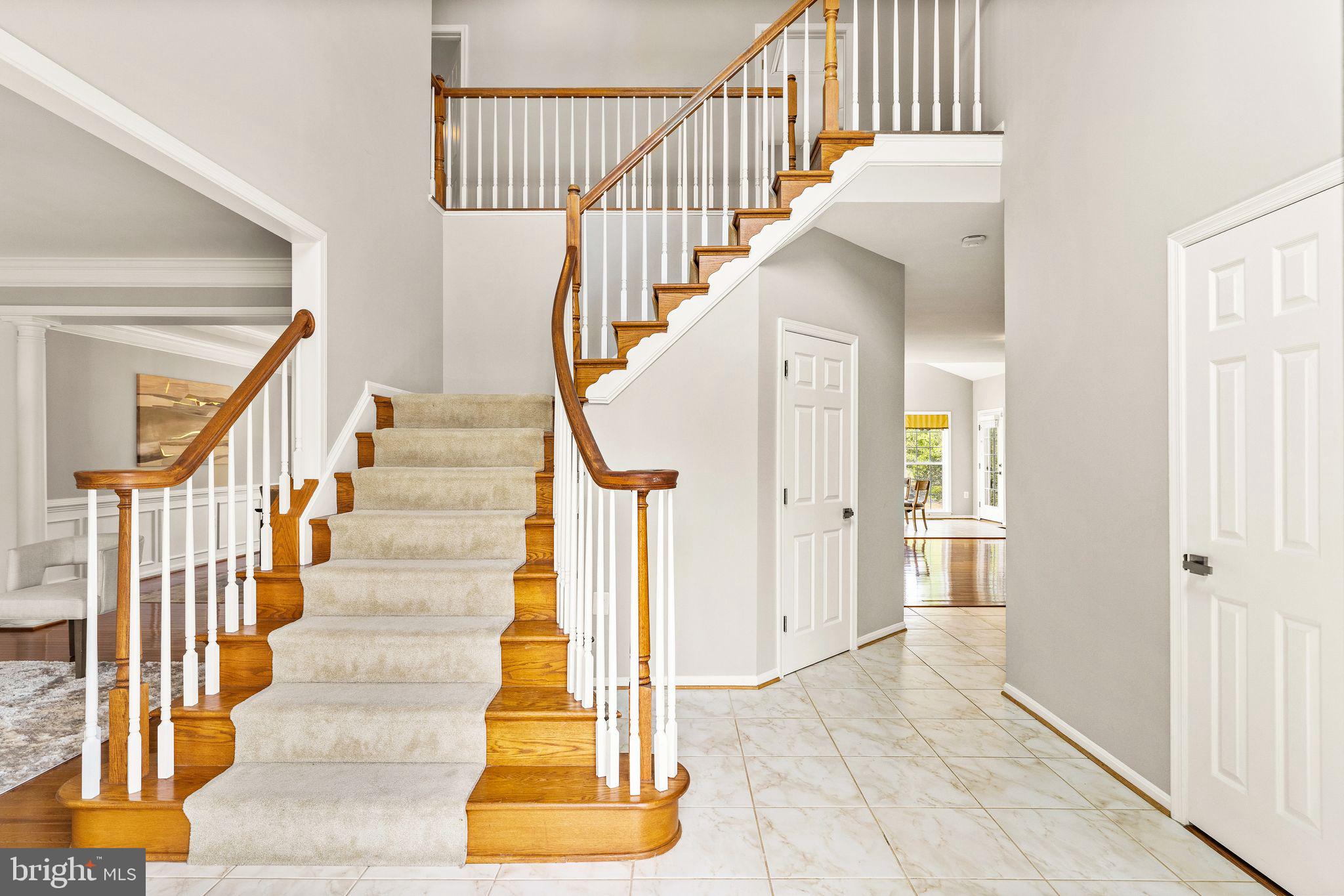 243 MINDY COURT SE