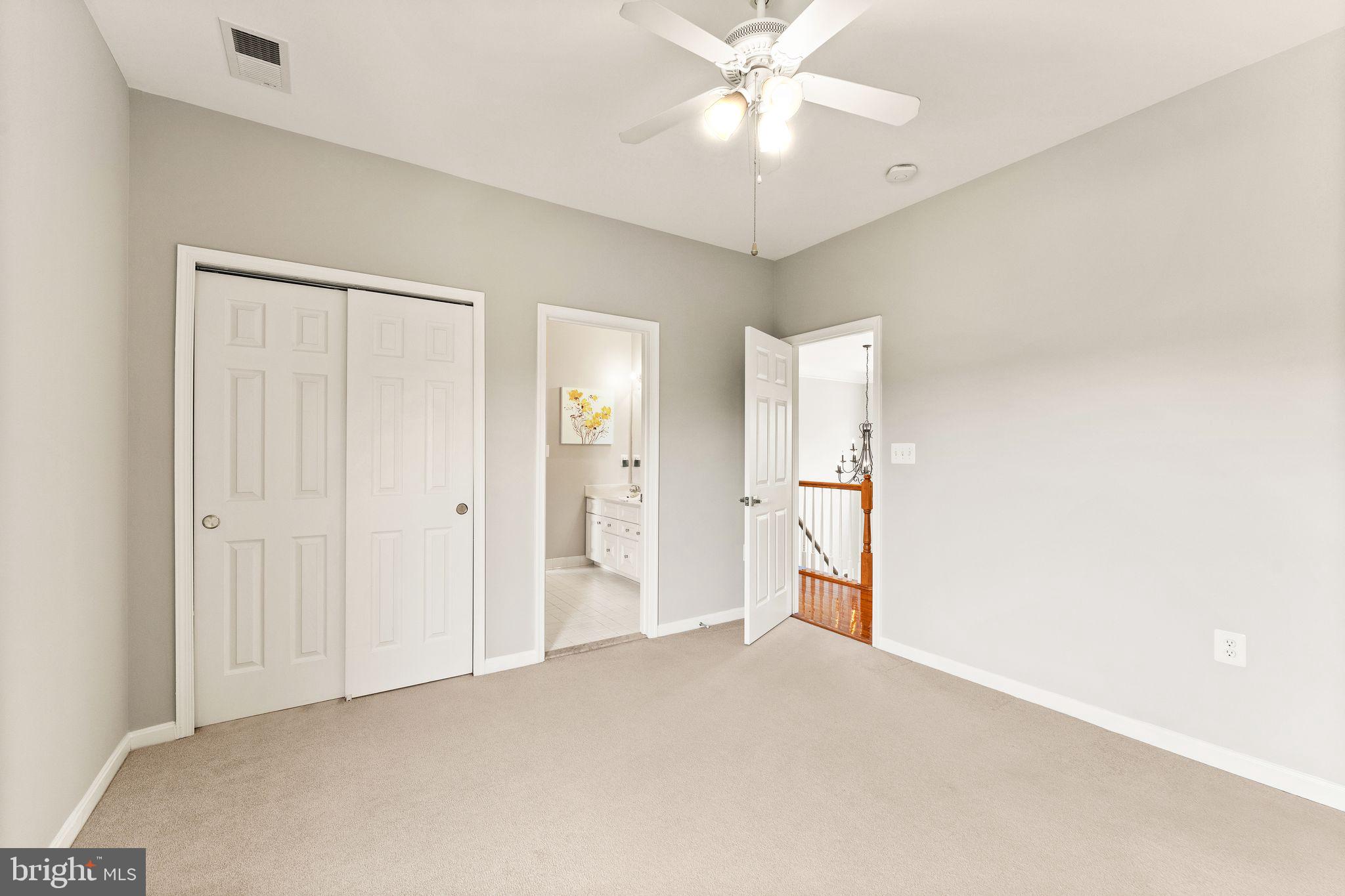 243 MINDY COURT SE