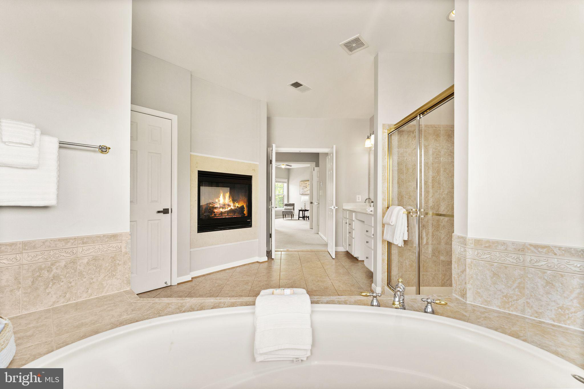 243 MINDY COURT SE