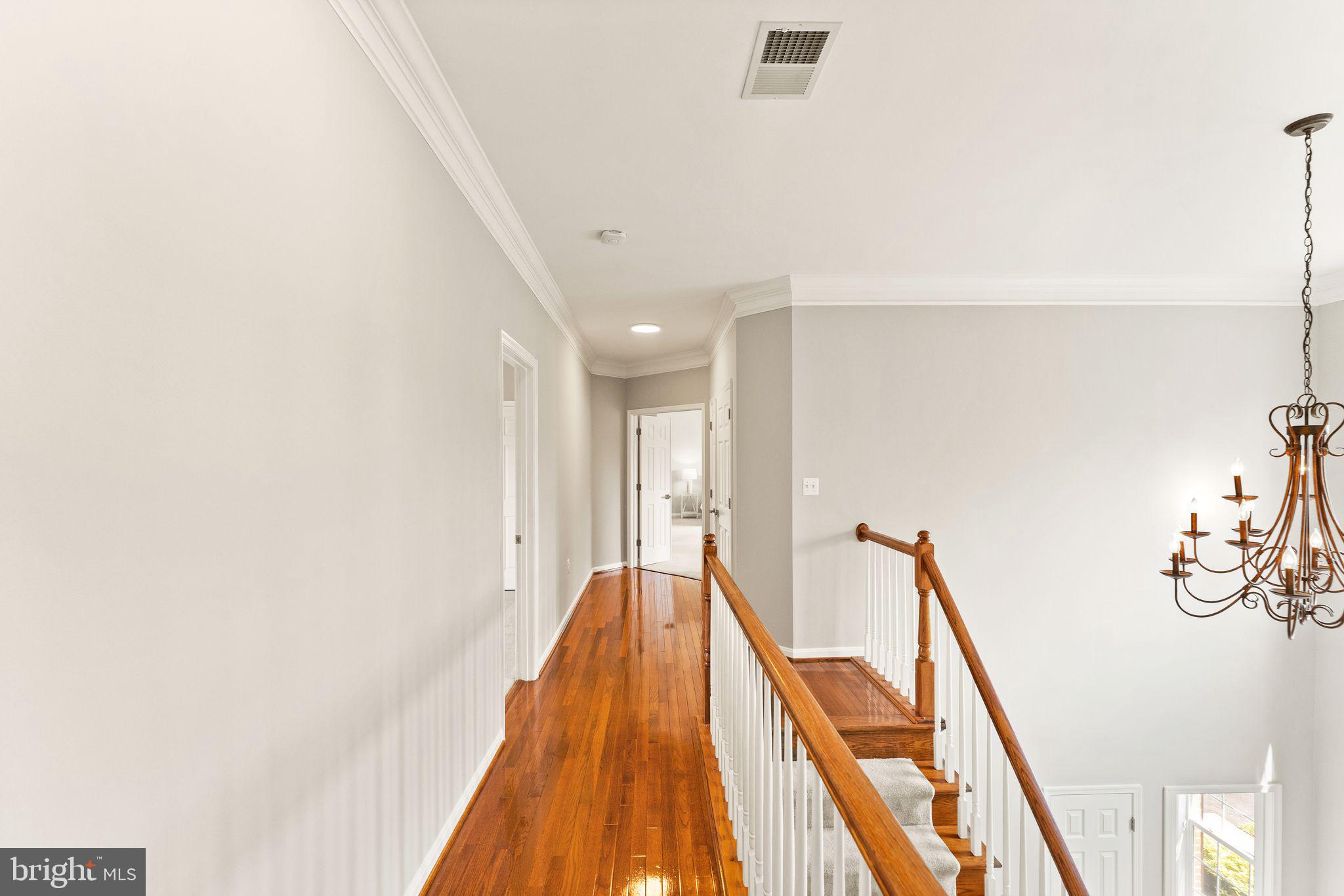 243 MINDY COURT SE