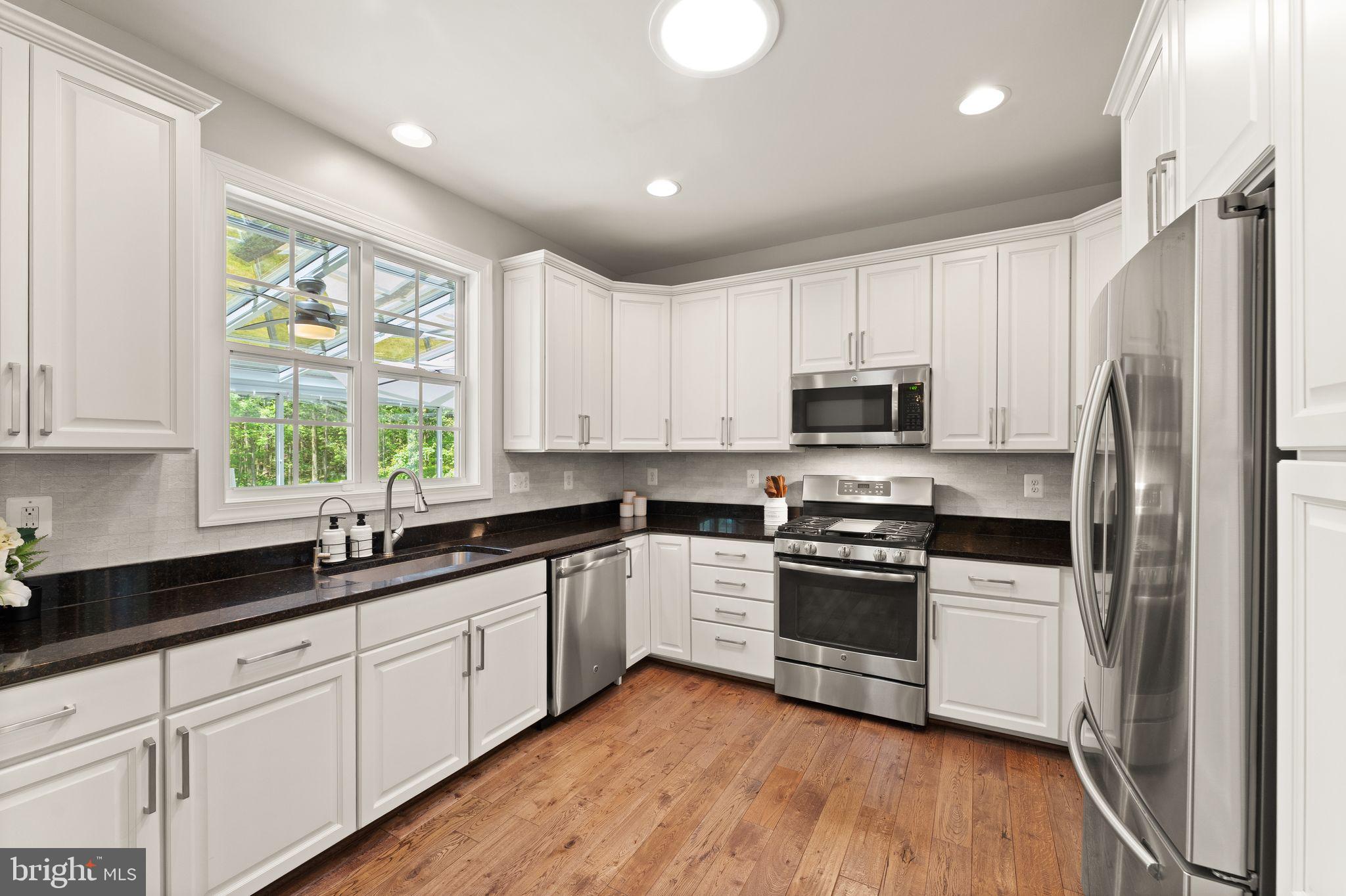 18113 LINDEN GROVE COURT