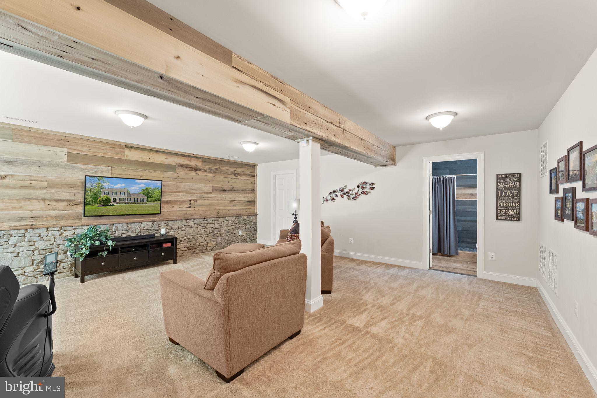 18113 LINDEN GROVE COURT