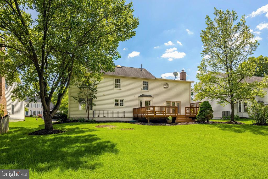 43501 GOLDEN MEADOW CIRCLE