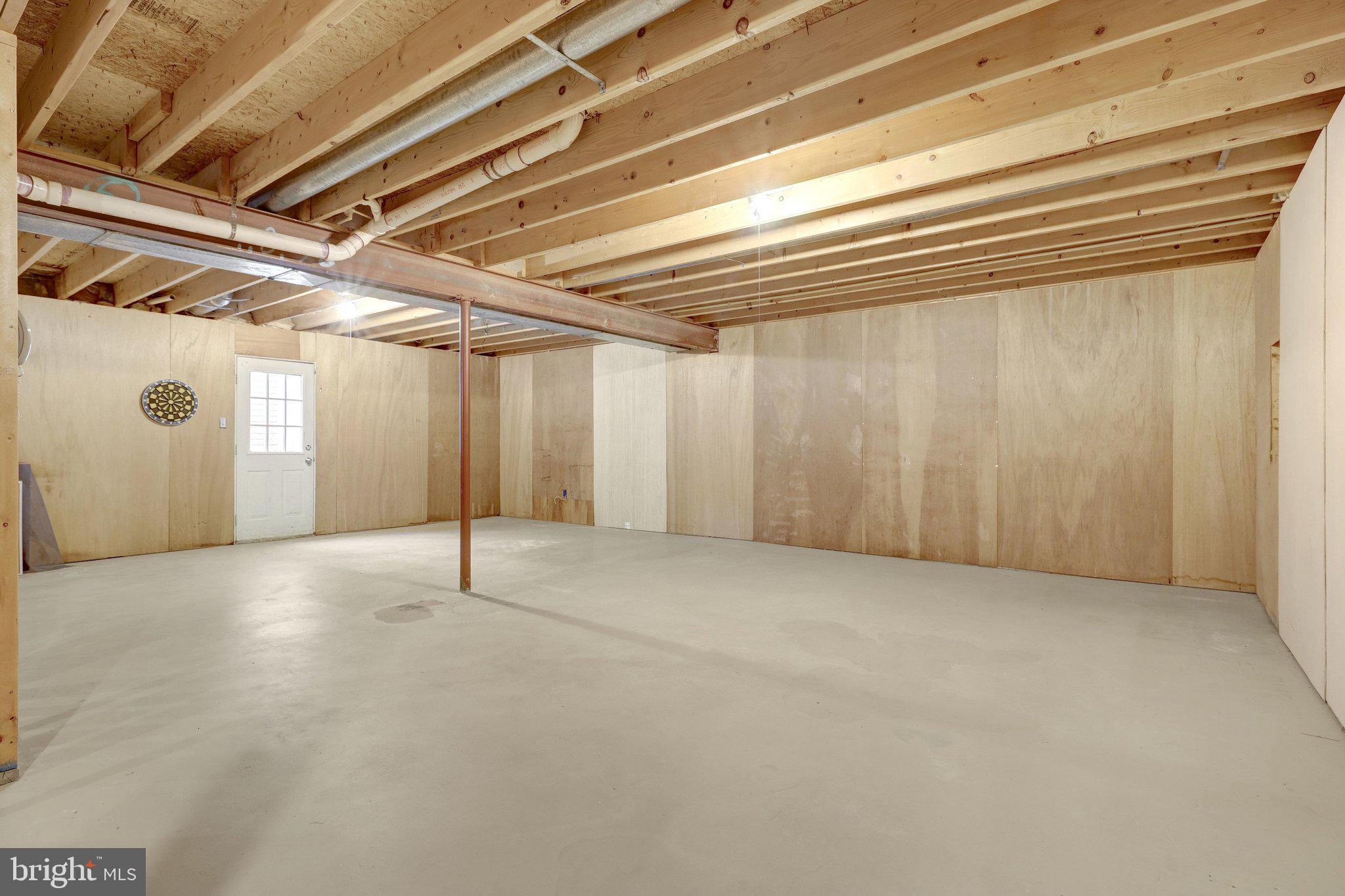 43501 GOLDEN MEADOW CIRCLE