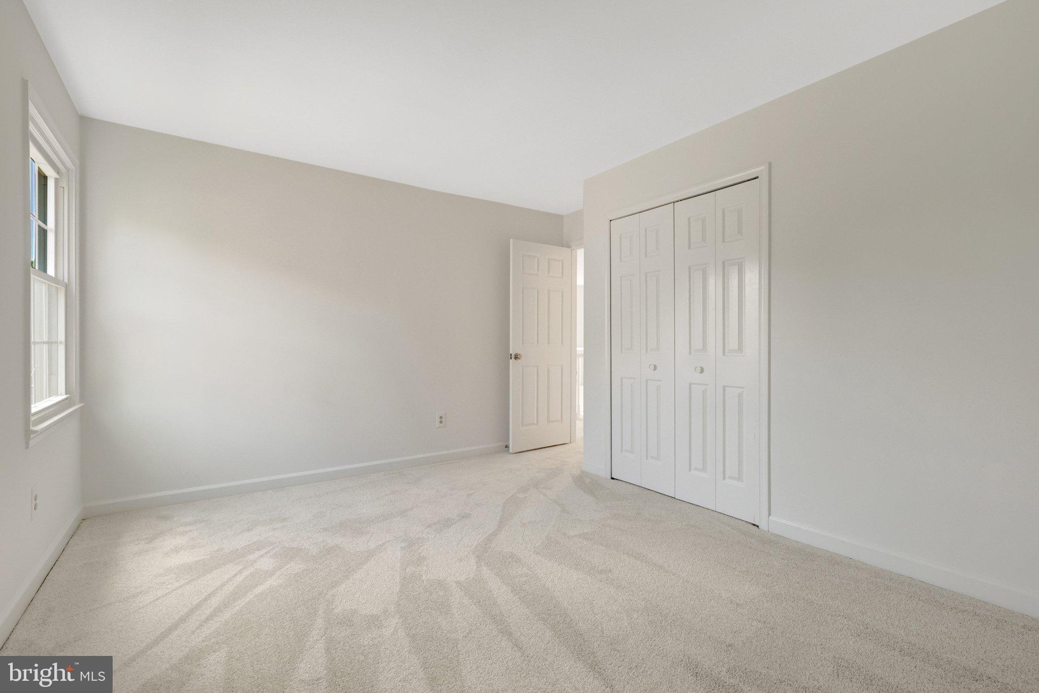 43501 GOLDEN MEADOW CIRCLE