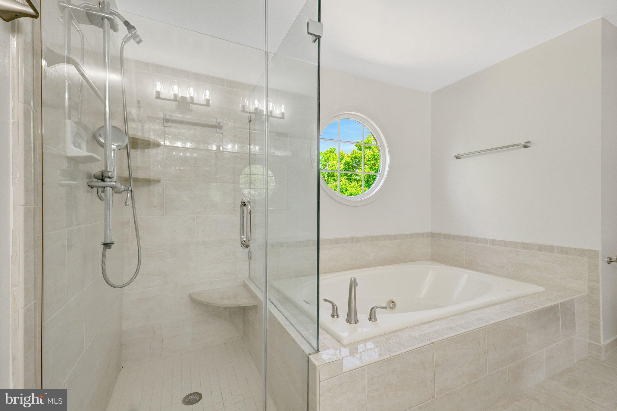 43501 GOLDEN MEADOW CIRCLE