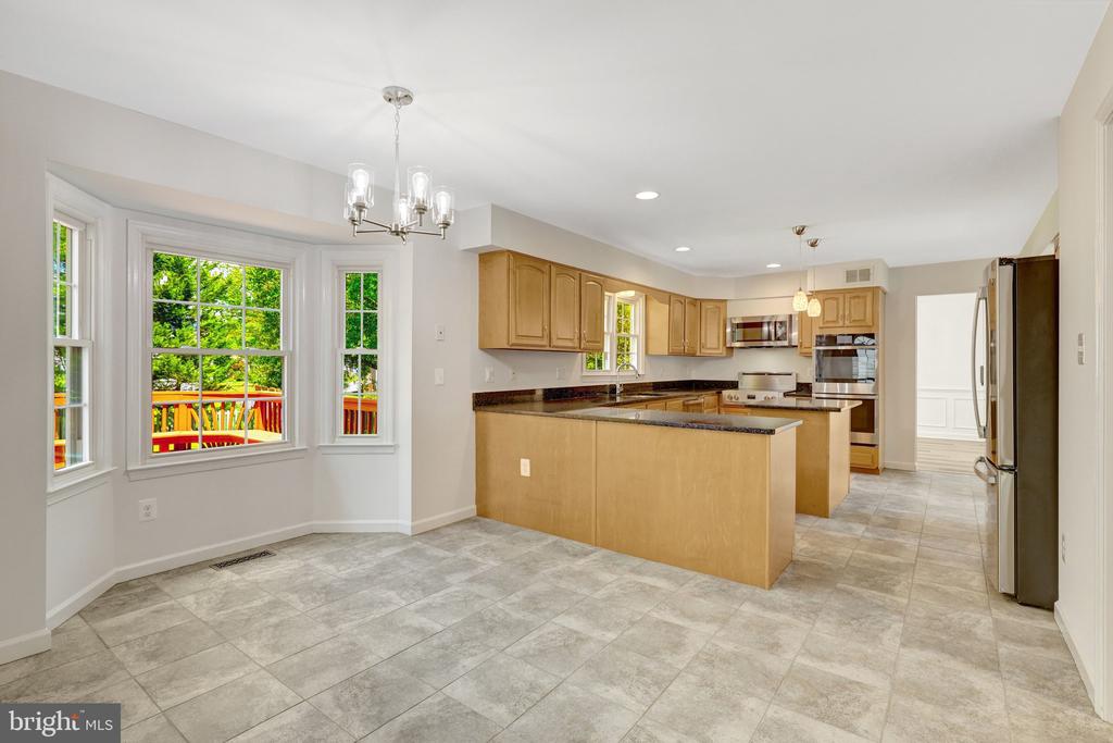 43501 GOLDEN MEADOW CIRCLE