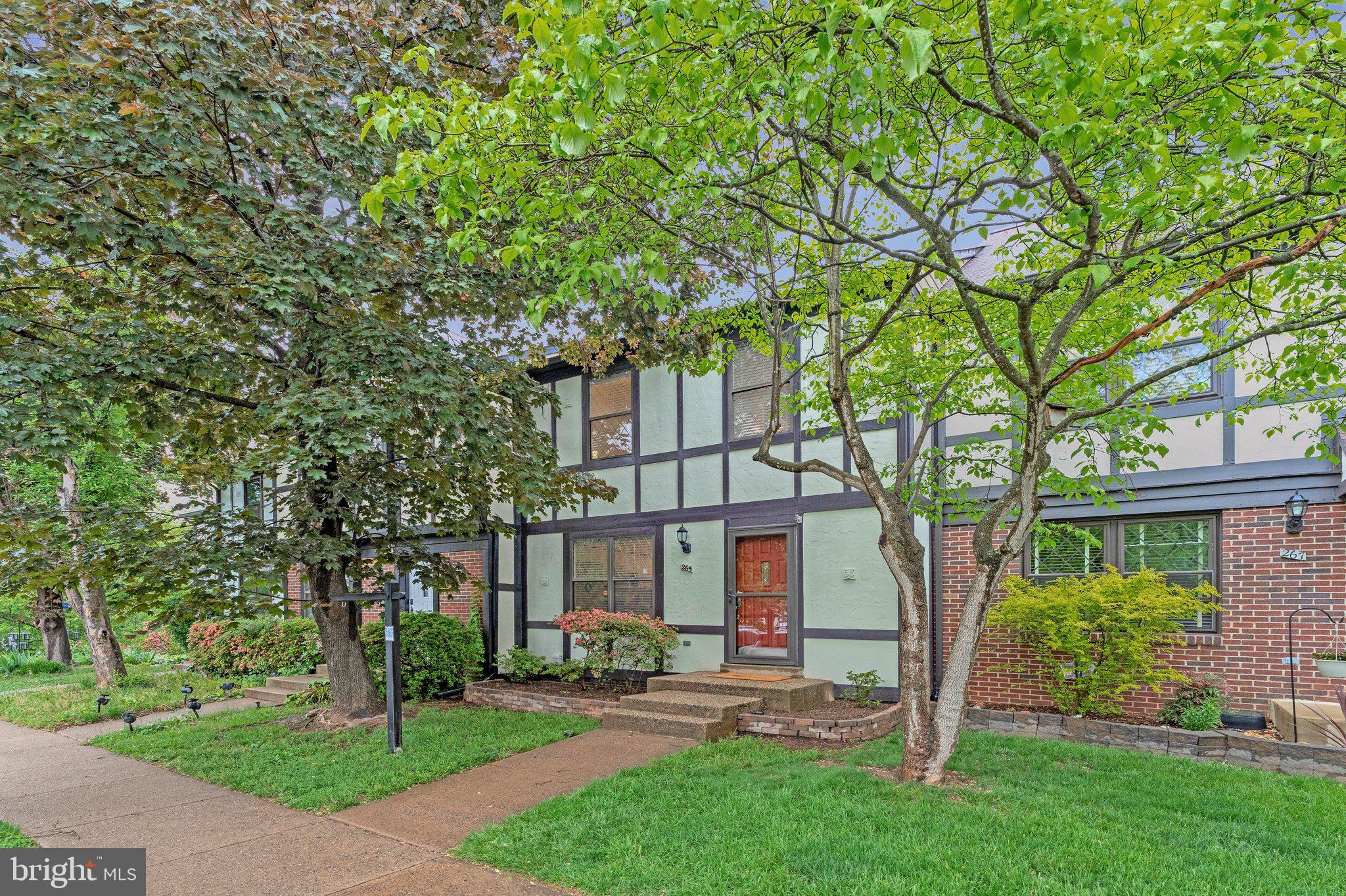 265 CHELMSFORD COURT