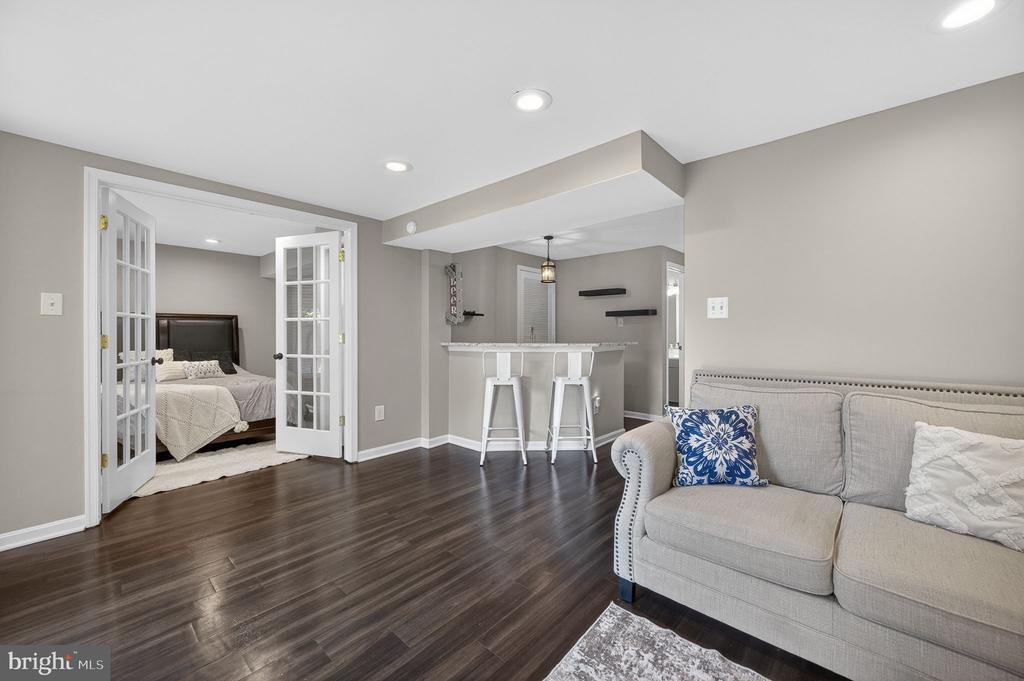 43793 STONEBRIDGE DRIVE