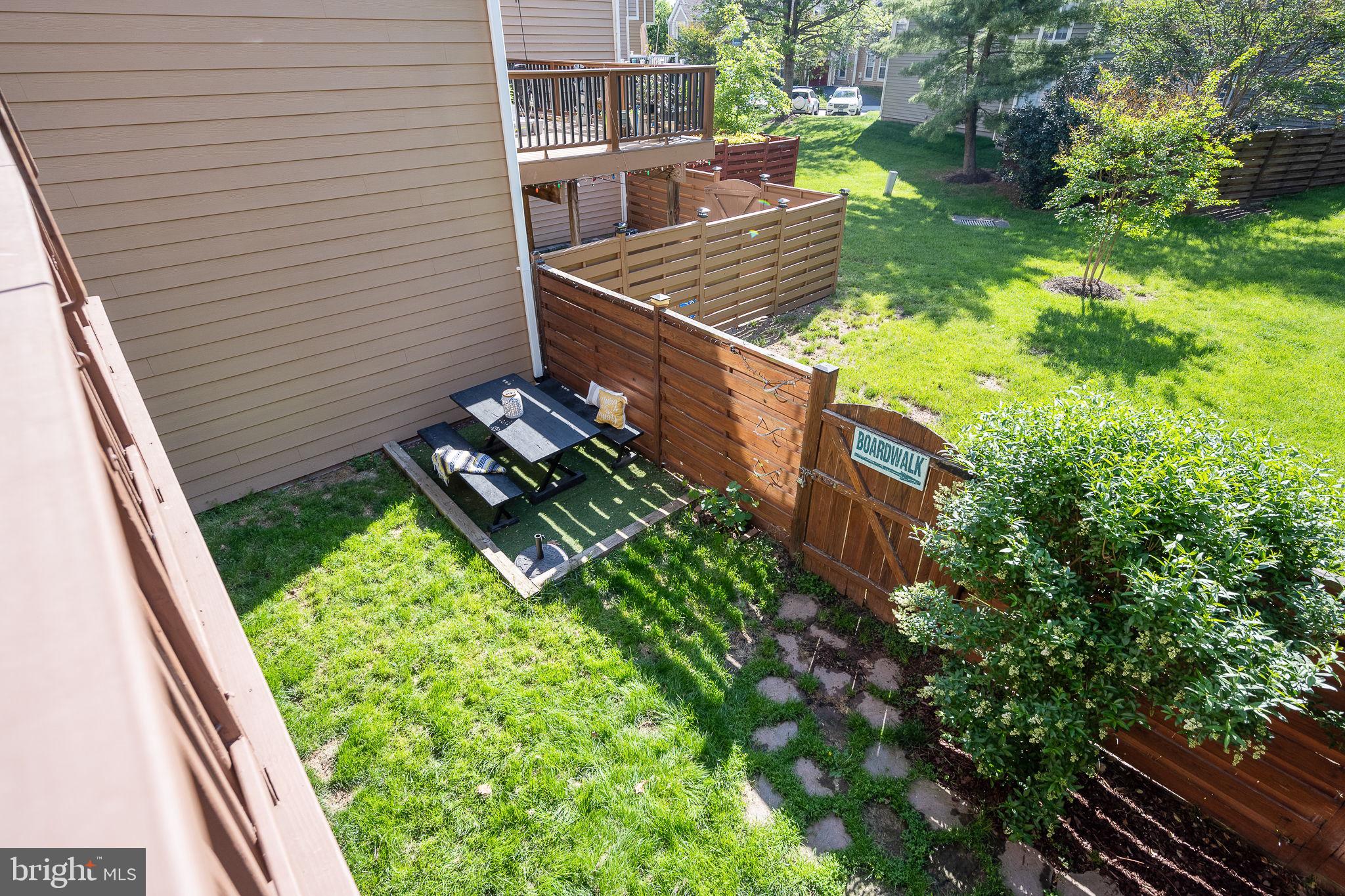 43793 STONEBRIDGE DRIVE
