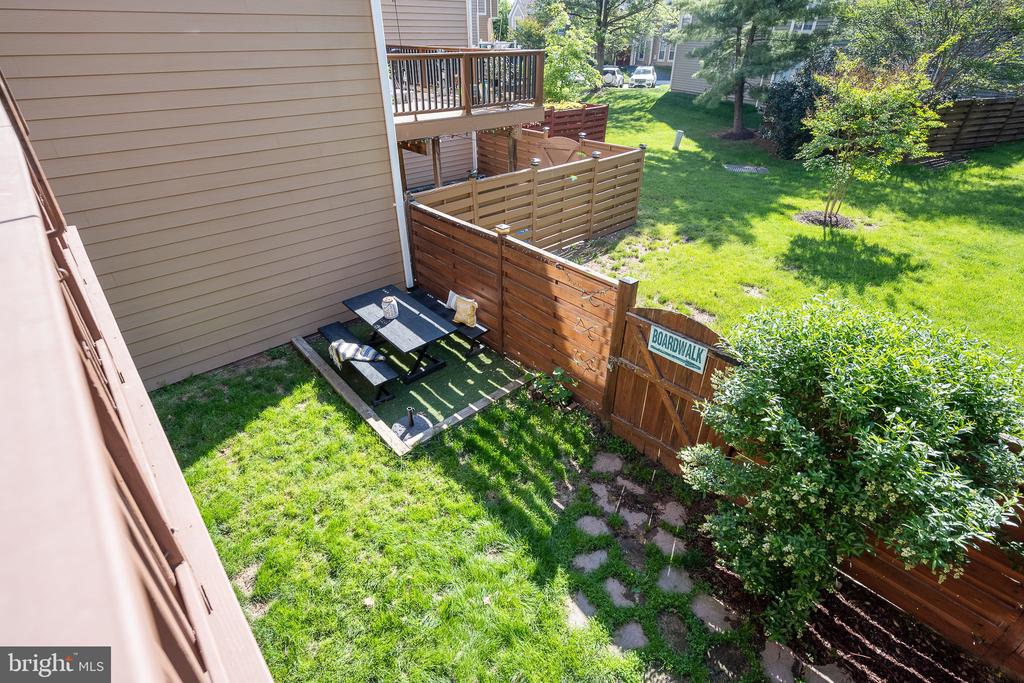 43793 STONEBRIDGE DRIVE